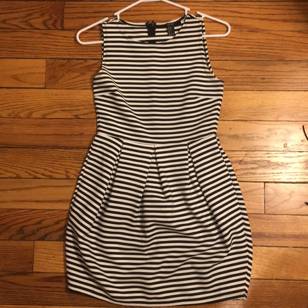 Forever 21 dress